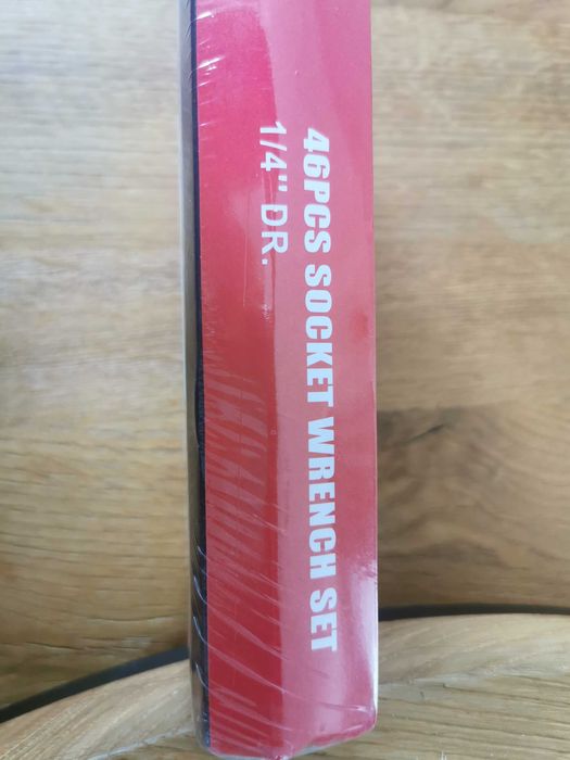 Zestaw kluczy nasadowych 46 pcs 1/4''