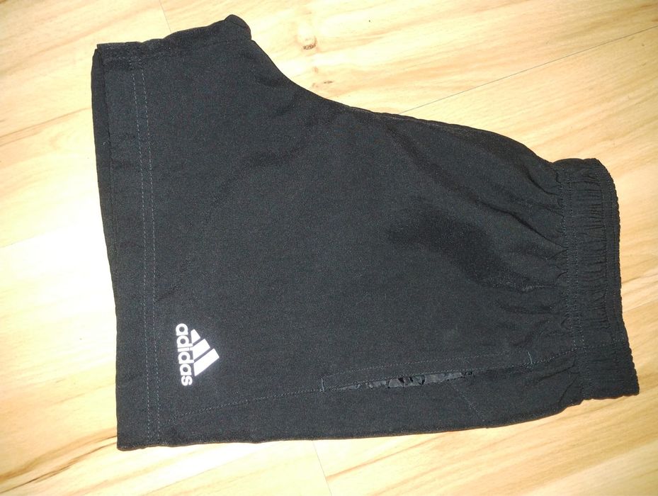 Calçoes Adidas tamanho S