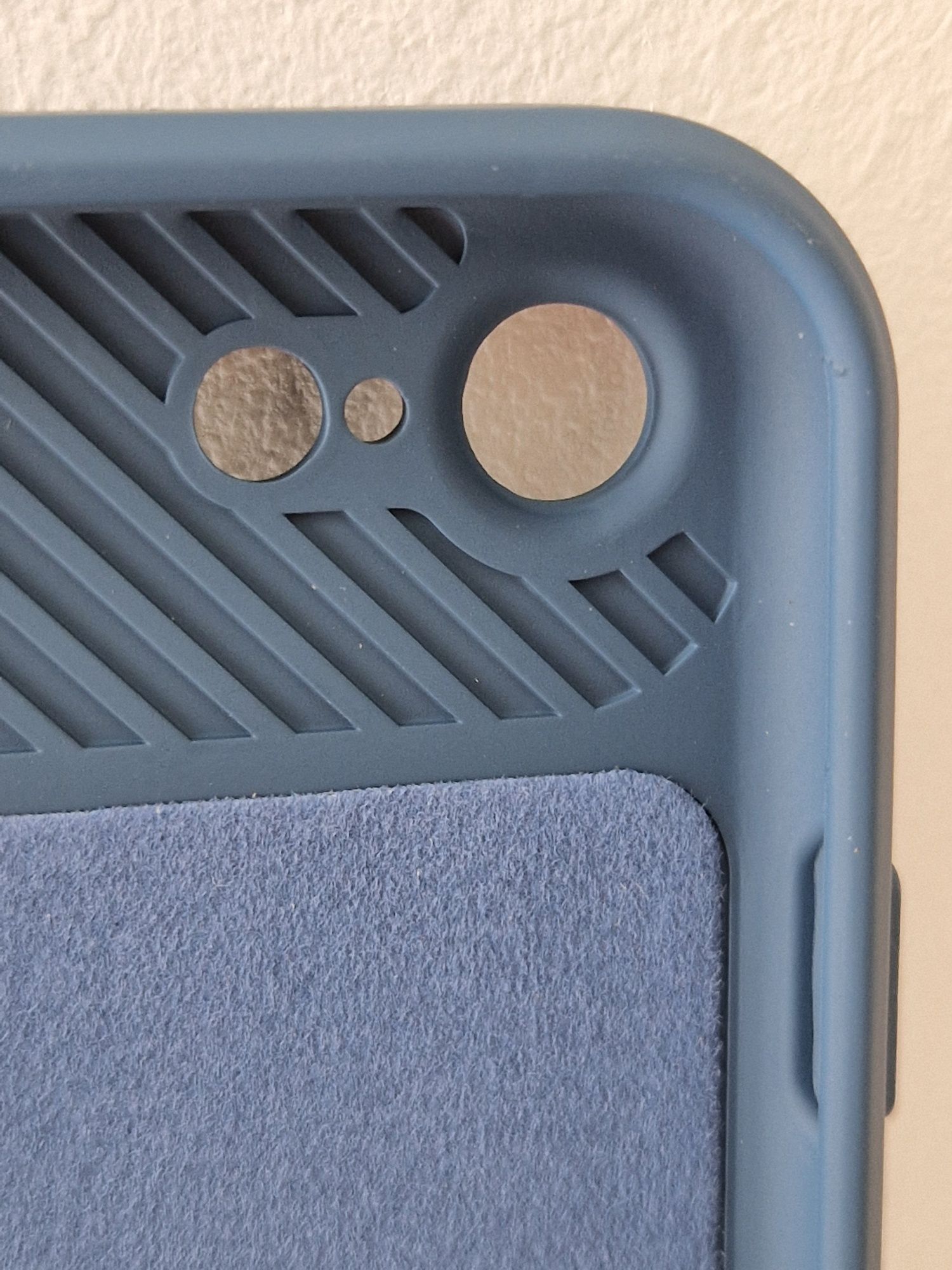 Camshield Soft do Iphone 7/8/SE 2020/SE 2022 Granatowy