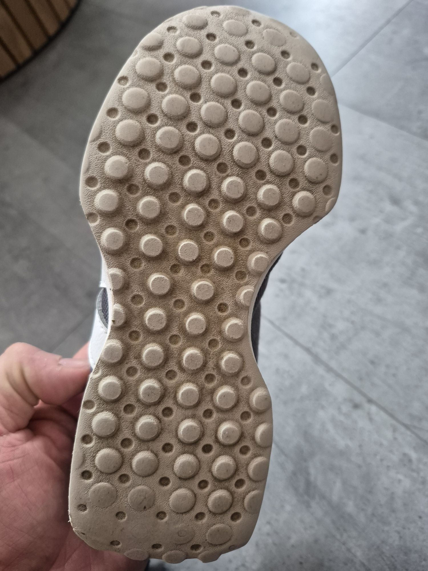 Buty NB sportowe