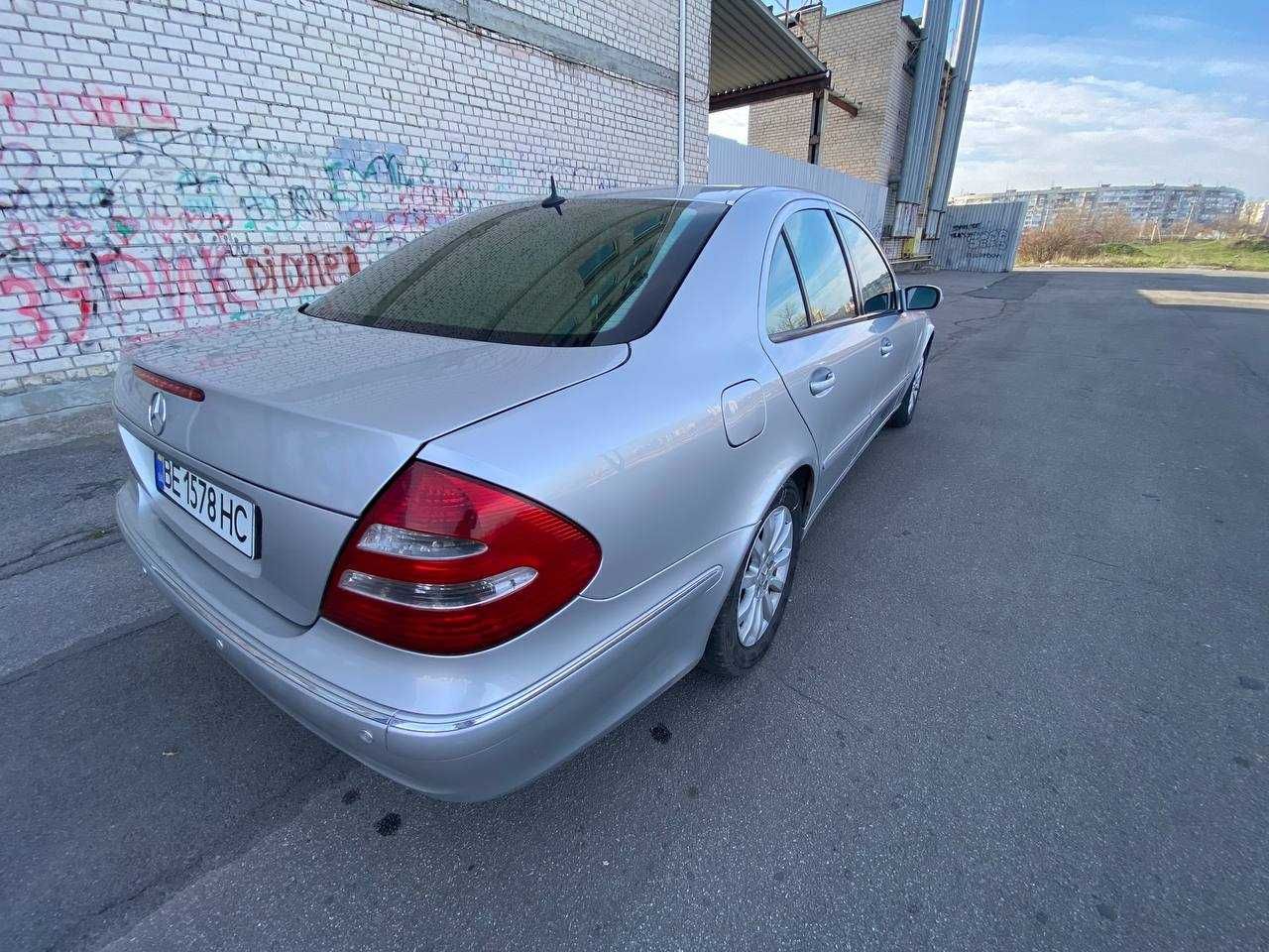 Продам Mercedes-Benz E-Class 2002