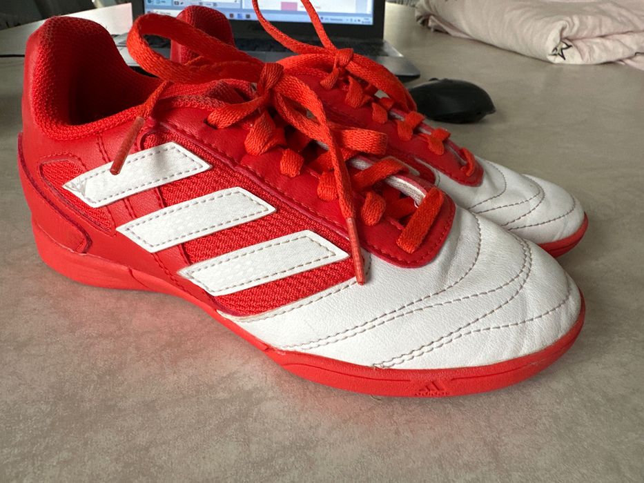 Halówki Adidas rozmiar 33 stan idealny