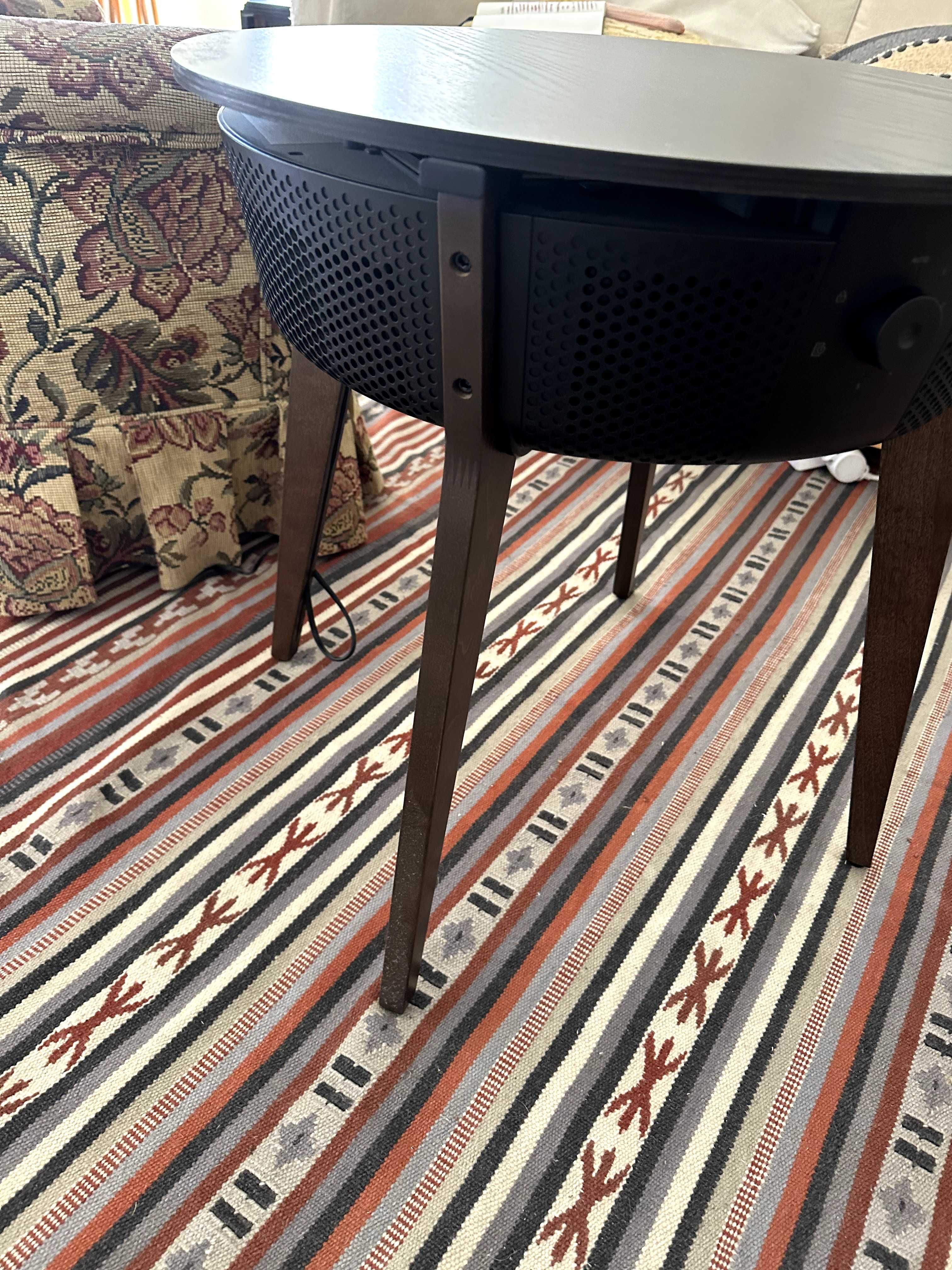 Mesa com purificador de ar Starkvind IKEA