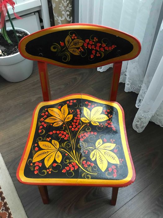 Стілець дитячий дерев'яний