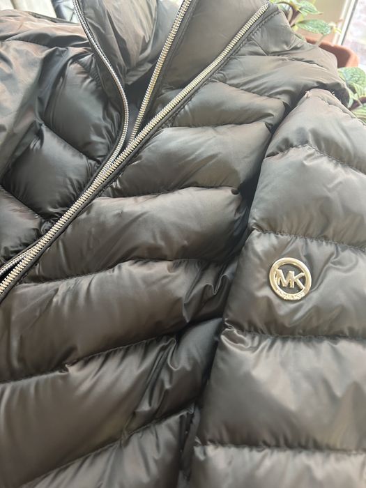 Куртка- пальто -пуховик Мichael Kors ( оригінал), розмір Л, нова