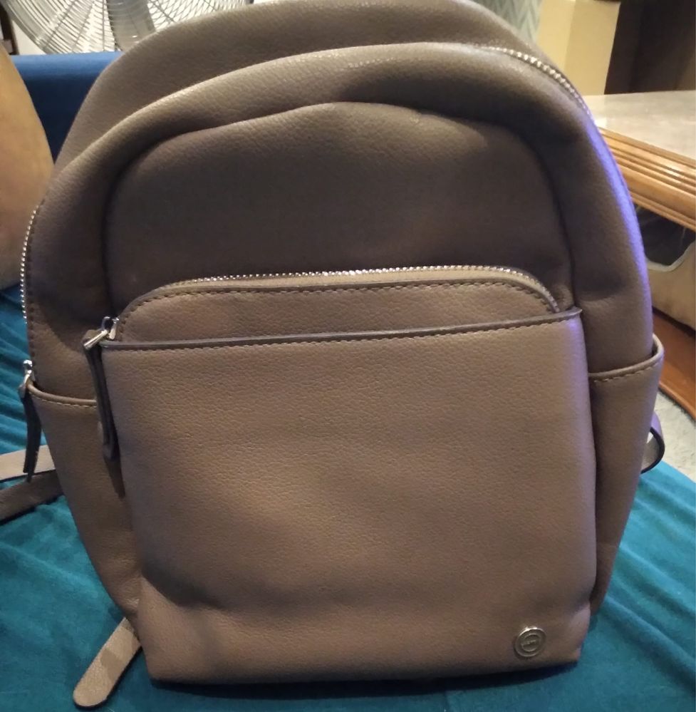 Mochila de pele