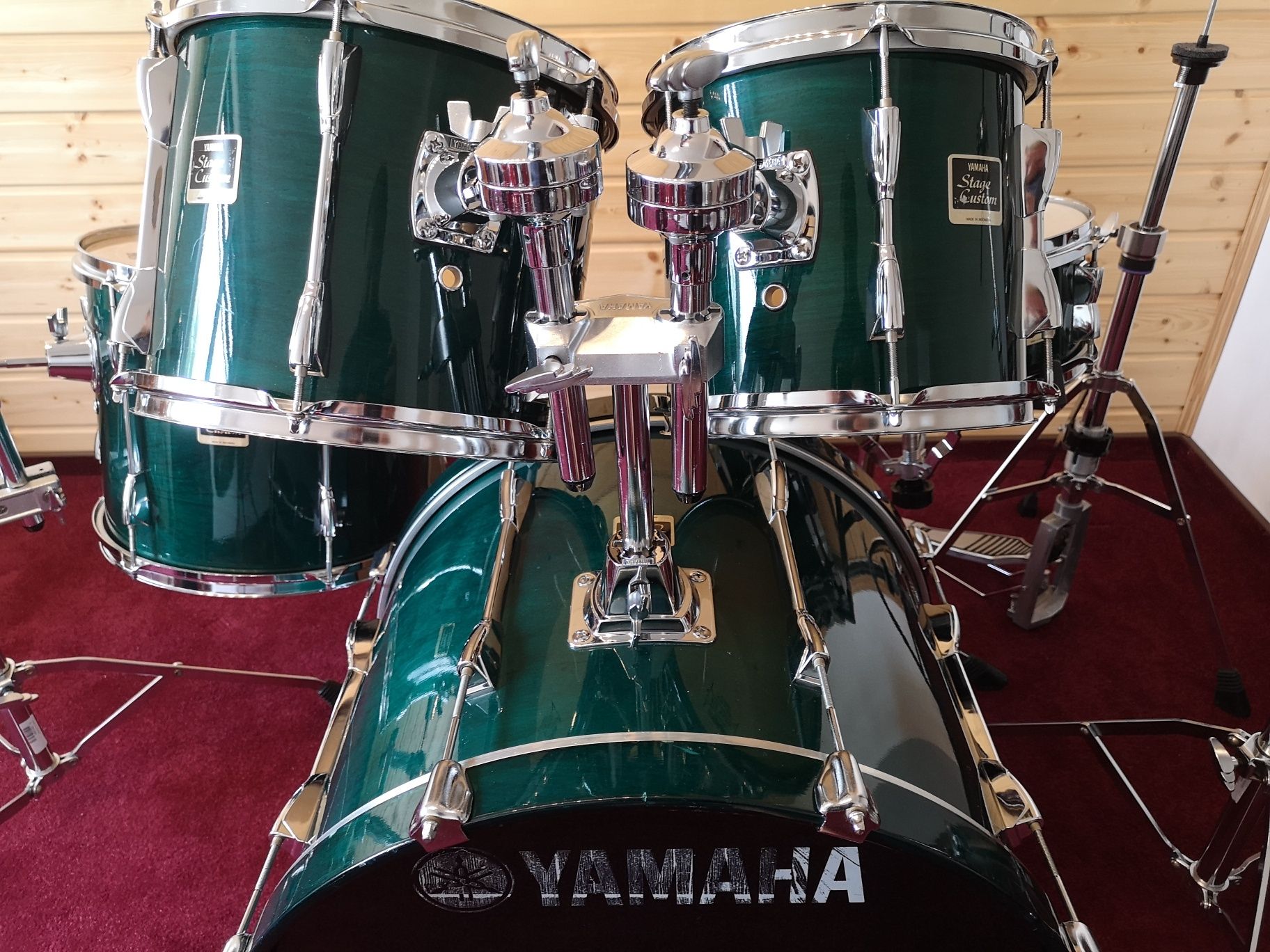 Perkusja Yamaha Stage Custom 22,10,12,14, 14 werbel + Hardware 700