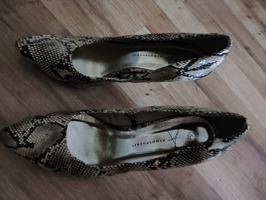 Nowe buty szpilki r.41