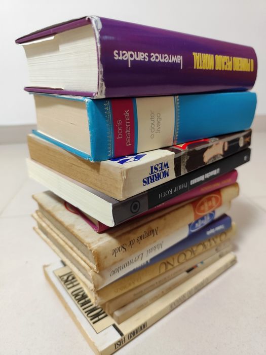 Livros antigos de consagrados autores Internacionais