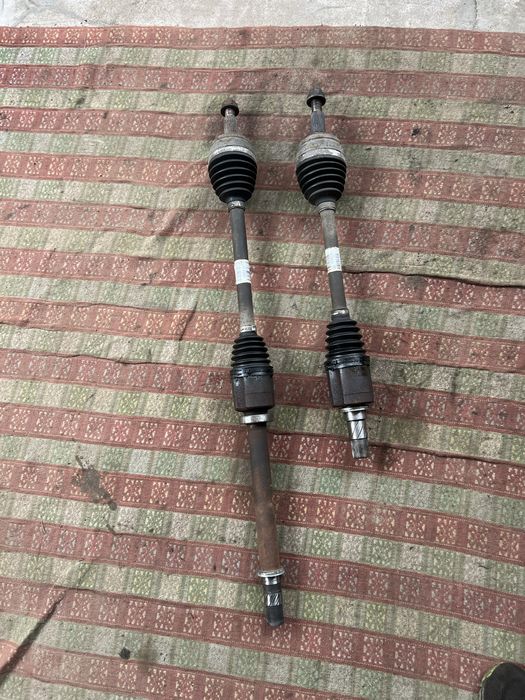 391001339R Полуось правая левая renault megane 3 1.6 1.9 dci 08-16