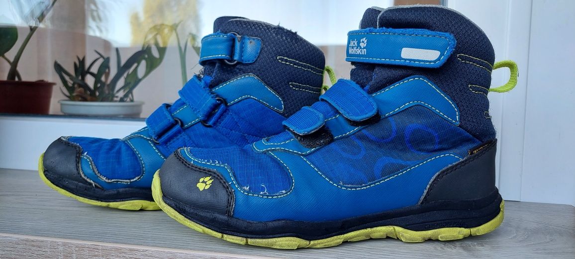 Дитячі ботинки фірми Jack Wolfskin, розмір 35