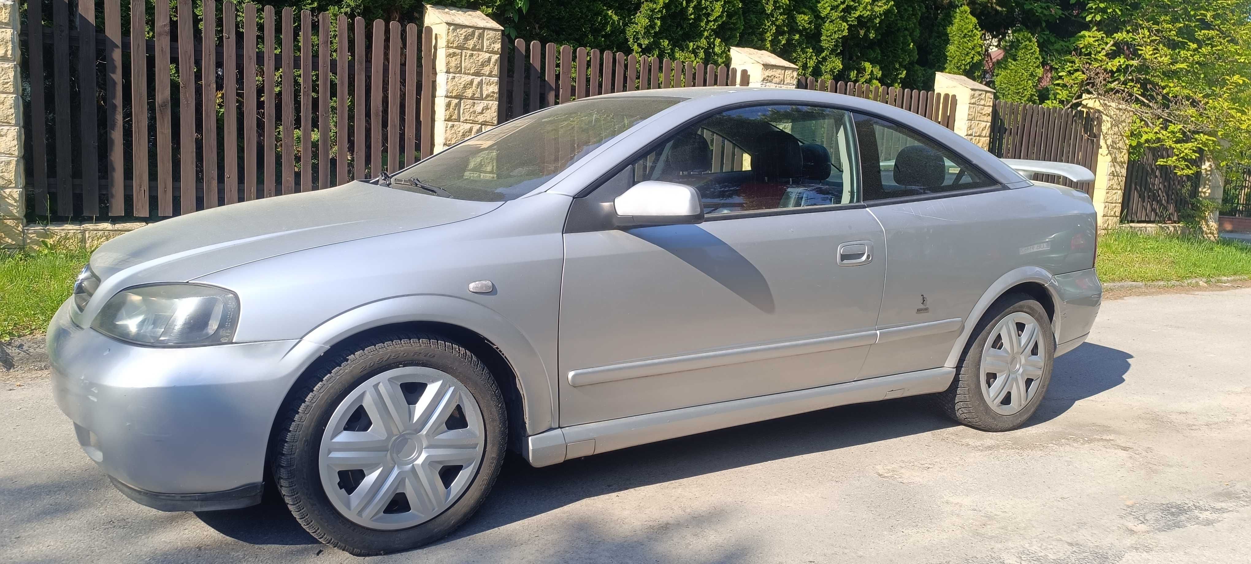 Astra G Coupe 1.8 Bertone Linea Rossa 2002r. Dwa komplety kół.