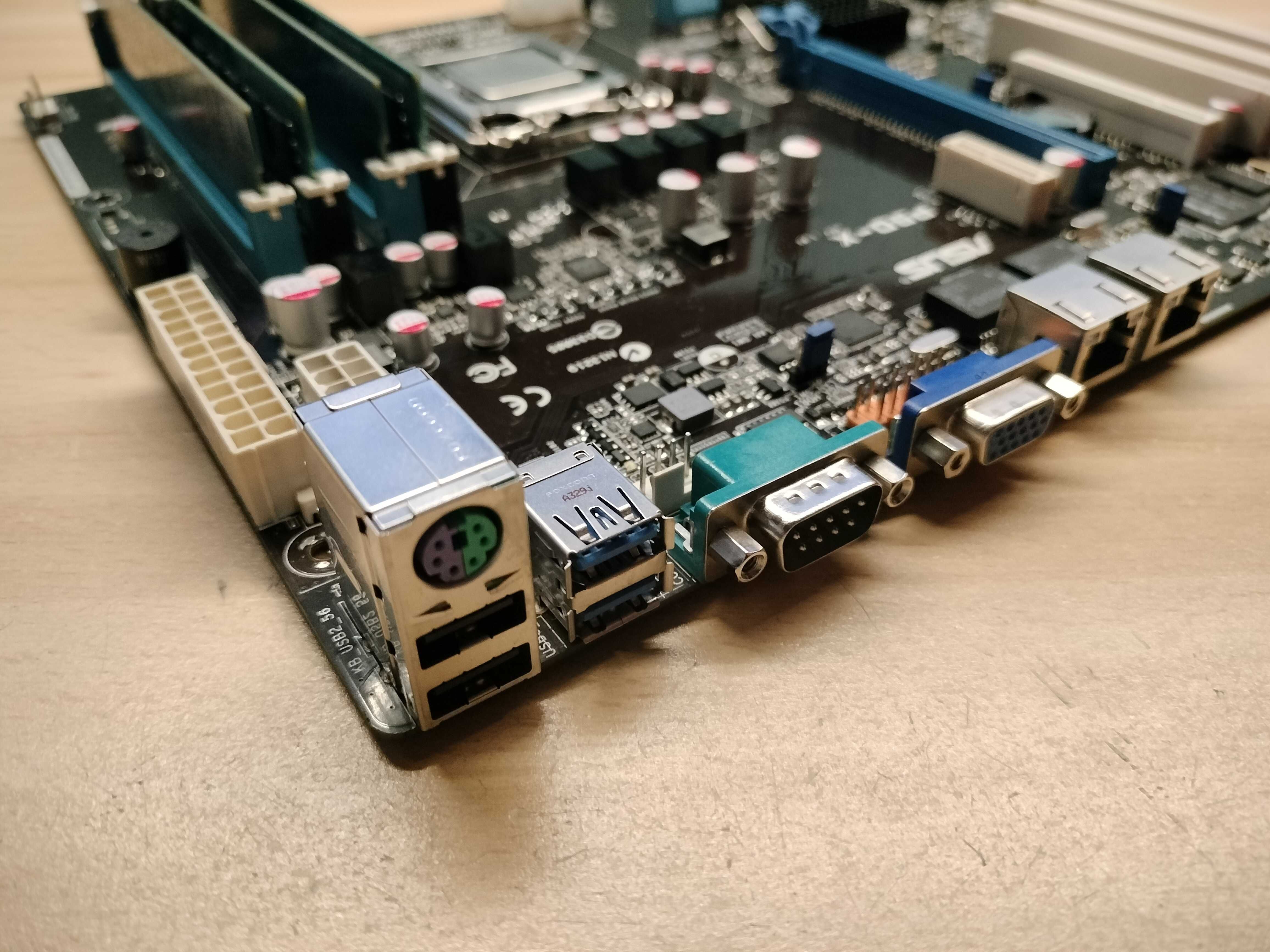 Płyta główna ASUS P9D-X (LGA / Socket 1150) + 16GB + Xeon E3-1220V3
