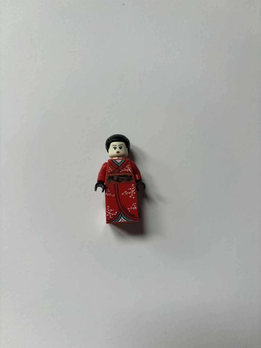 LEGO Minifigures Series 4 Kimono Girl ( Dziewczyna z Kimono )