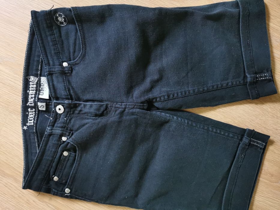 Spodenki jeansowe damskie