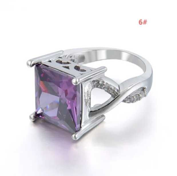 Anel prateado nº 18 de 11mm com zircônia lilás.