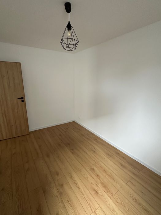 Wynajmę mieszkanie 3-pokoje parter miejs.parkin.nowe budow.Promenada