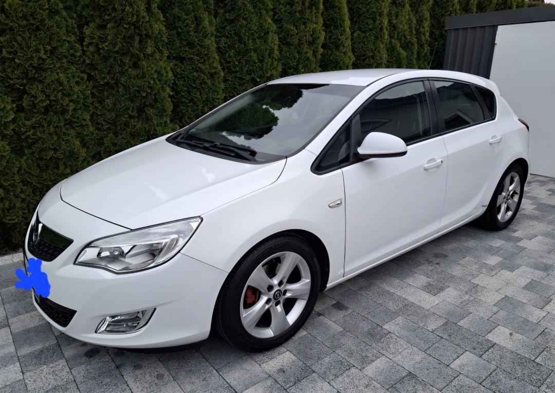 Opel astra j 1.7cdti 2010r