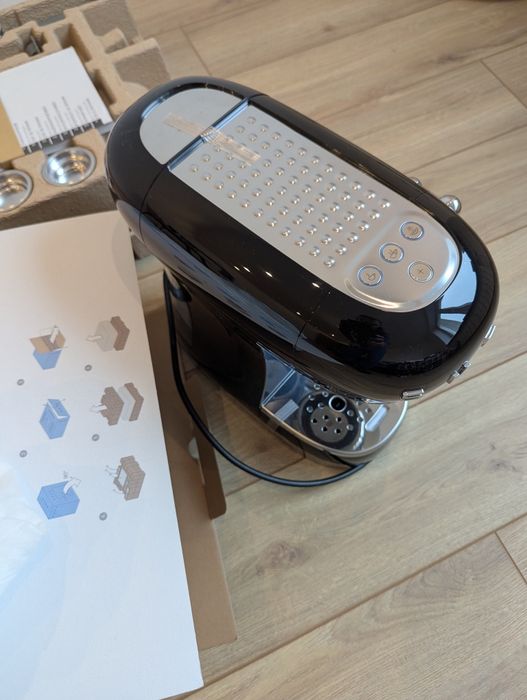 Кавоварка ріжкова Smeg ECF02BLEU, нова