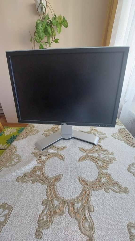 Monitory komputerowe