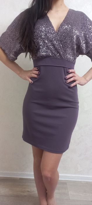 Платье нарядное  пайетка