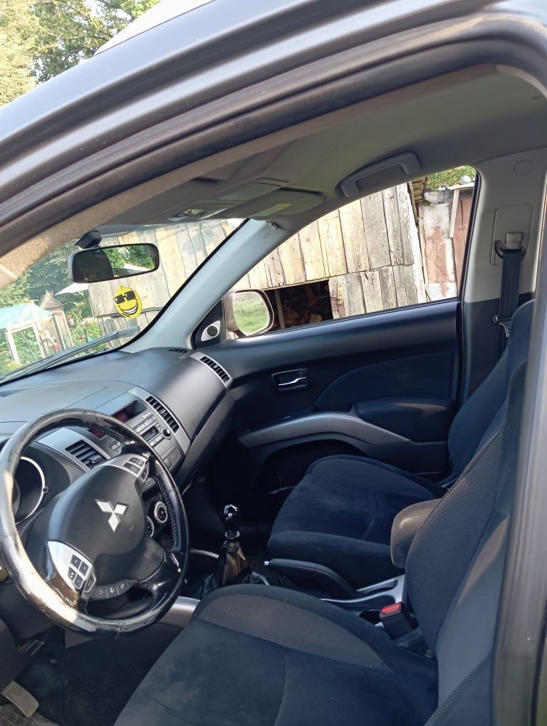 Sprzedam Mitsubishi Outlander 2.0tdi
