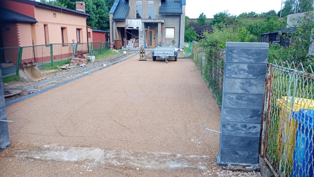 Usługi koparko-ładowarką, prace ziemne, wyburzenia, odśnieżanie.