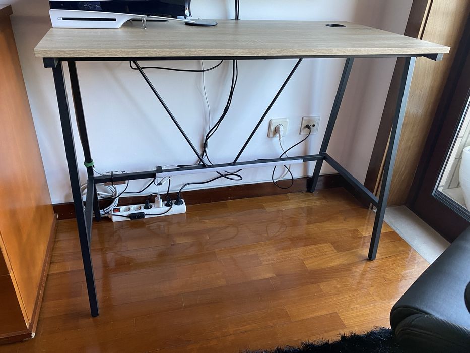 Secretaria como Nova