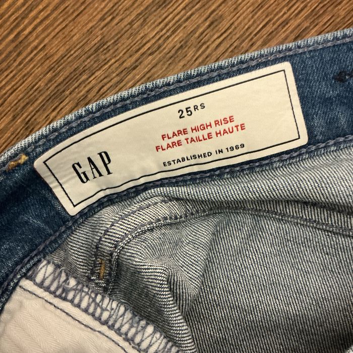Джинси кльош GAP