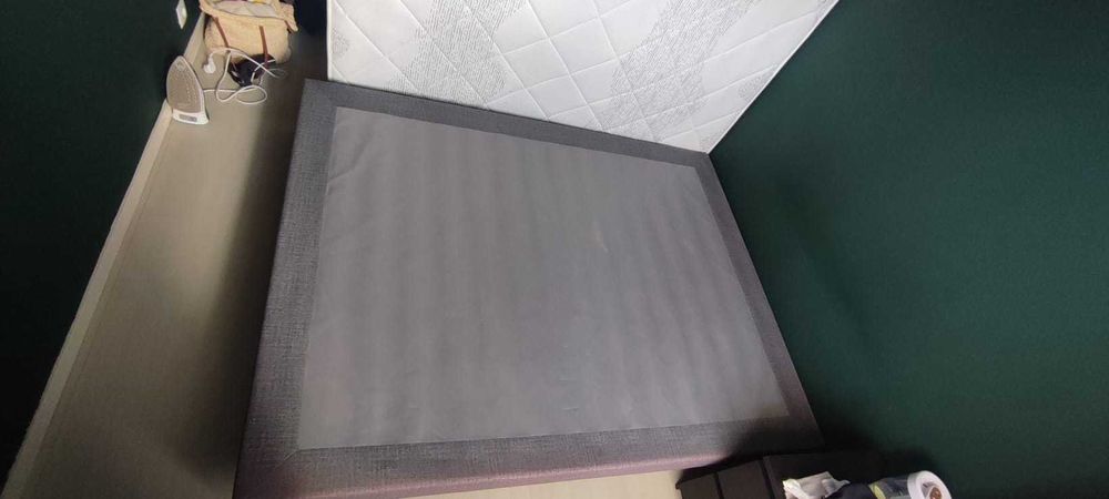 Cama de casal + Colchão ortopédico = 100 euros