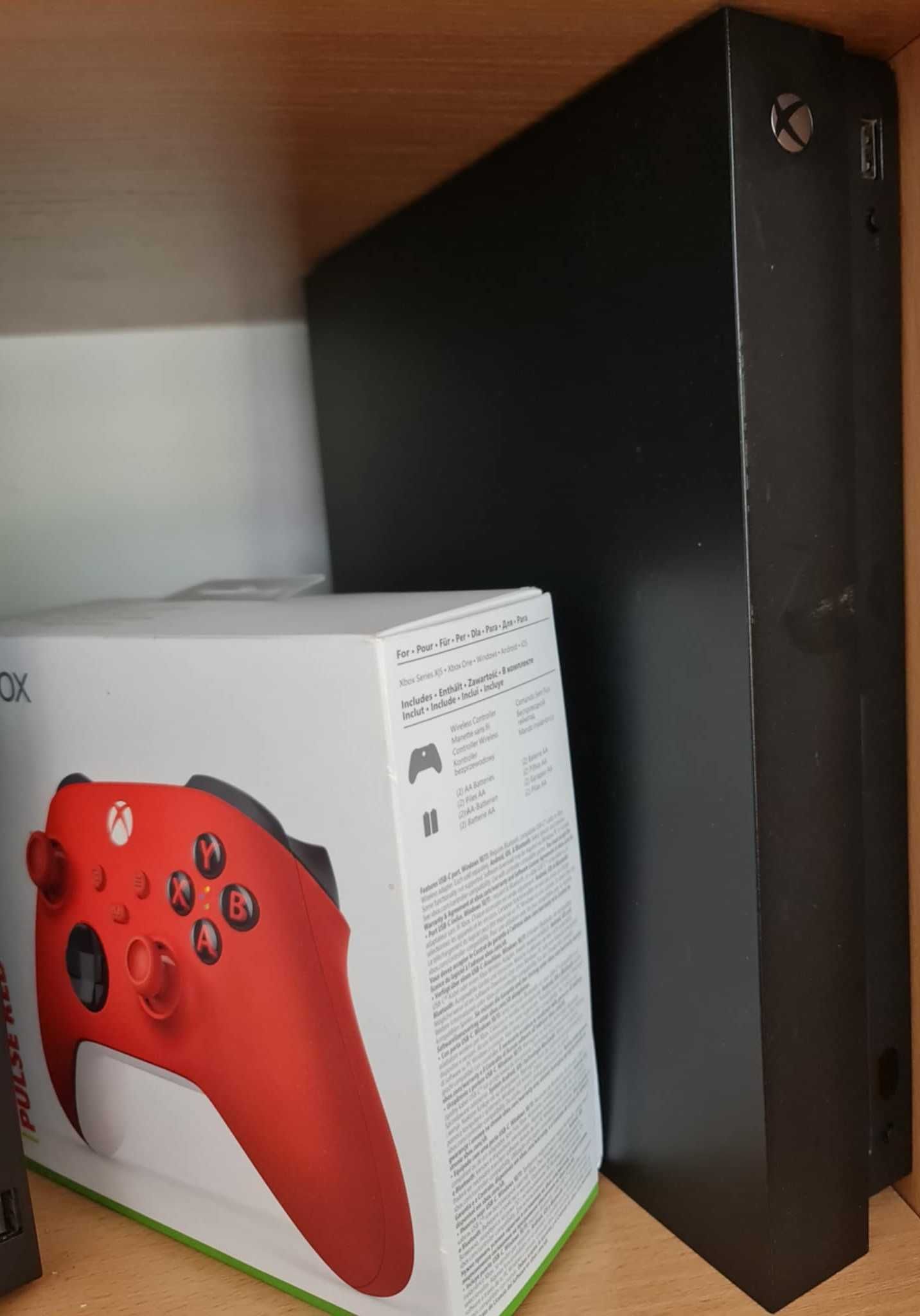 Konsola Microsoft Xbox One X