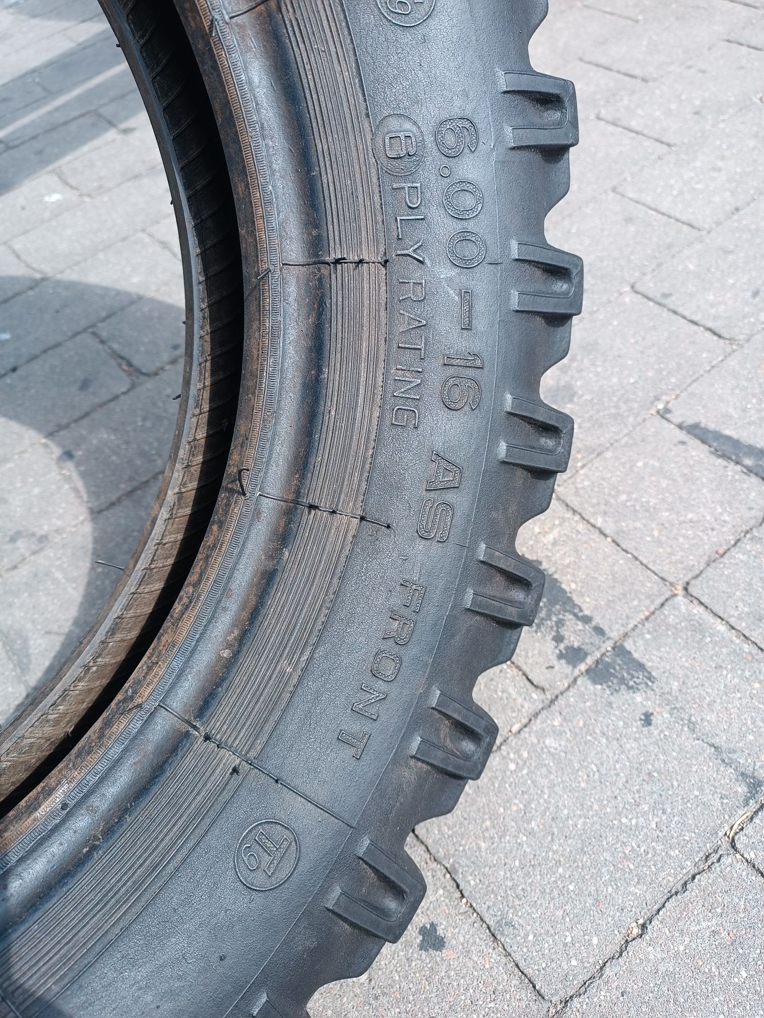 6.00-16 Continental AS Front T9 6.00R16