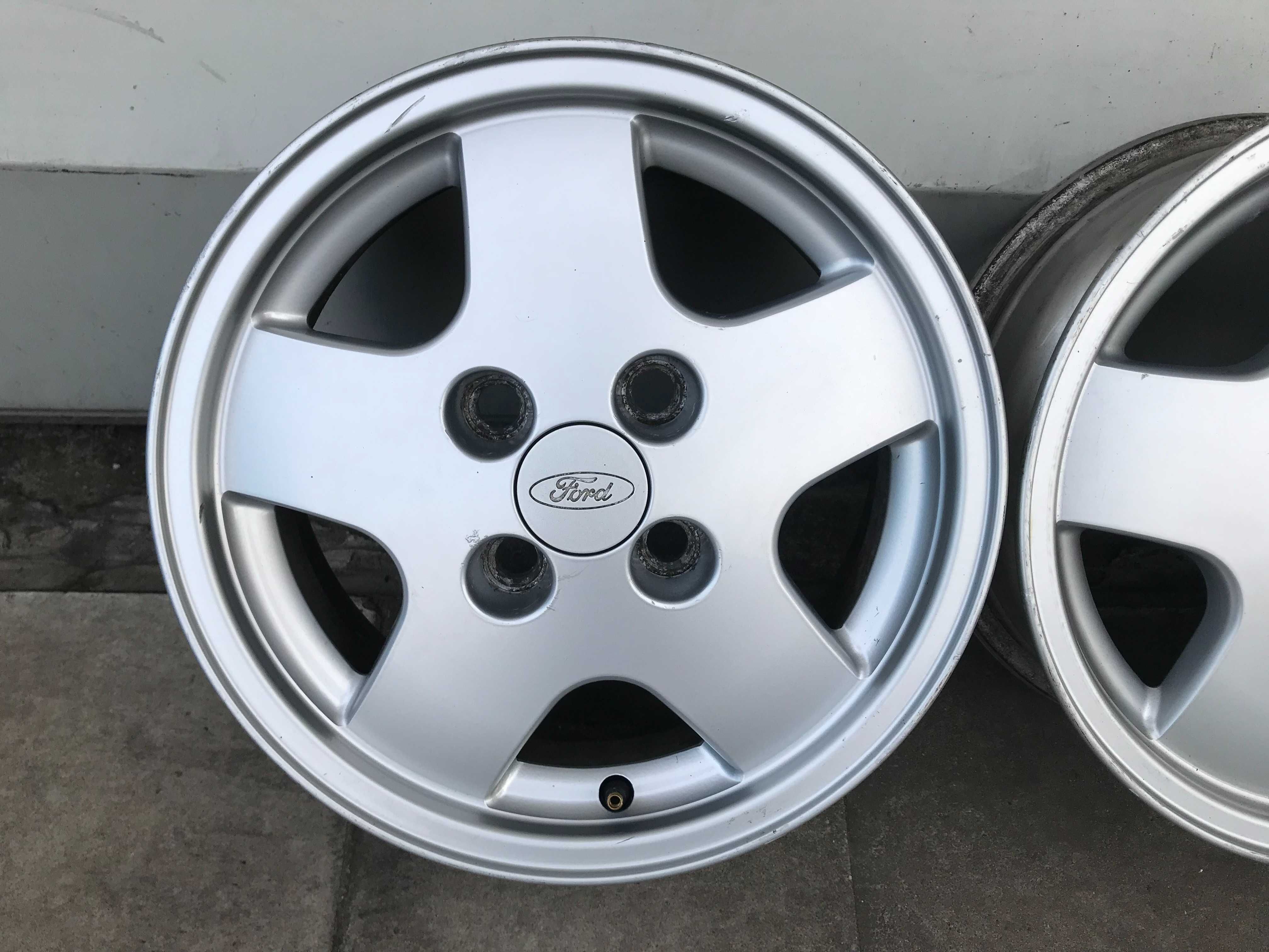 Felgi FORD Fiesta Focus Puma Escort 5,5Jx14 ET30,5 4x108 Retro