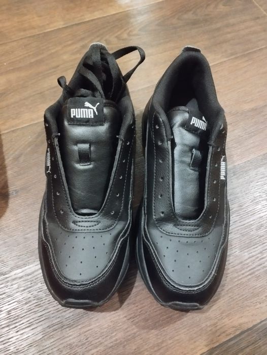 Жіночі кросівки Puma