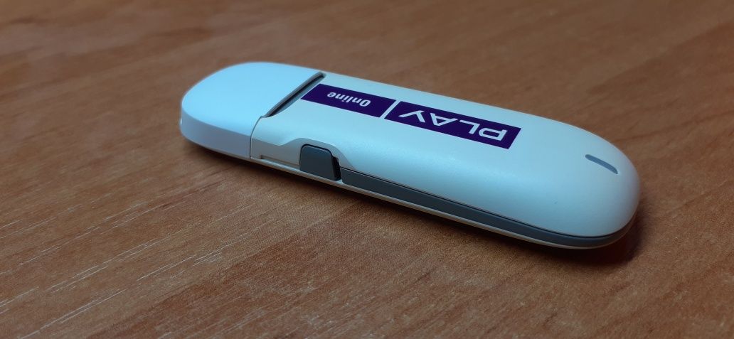 Modem E3131 HUAWEI USB ( bez Simlocka )