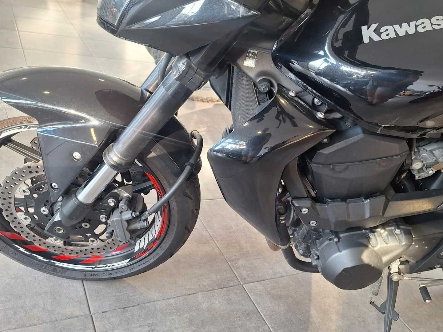 Kawasaki Z750 Escape Scorpion homologado