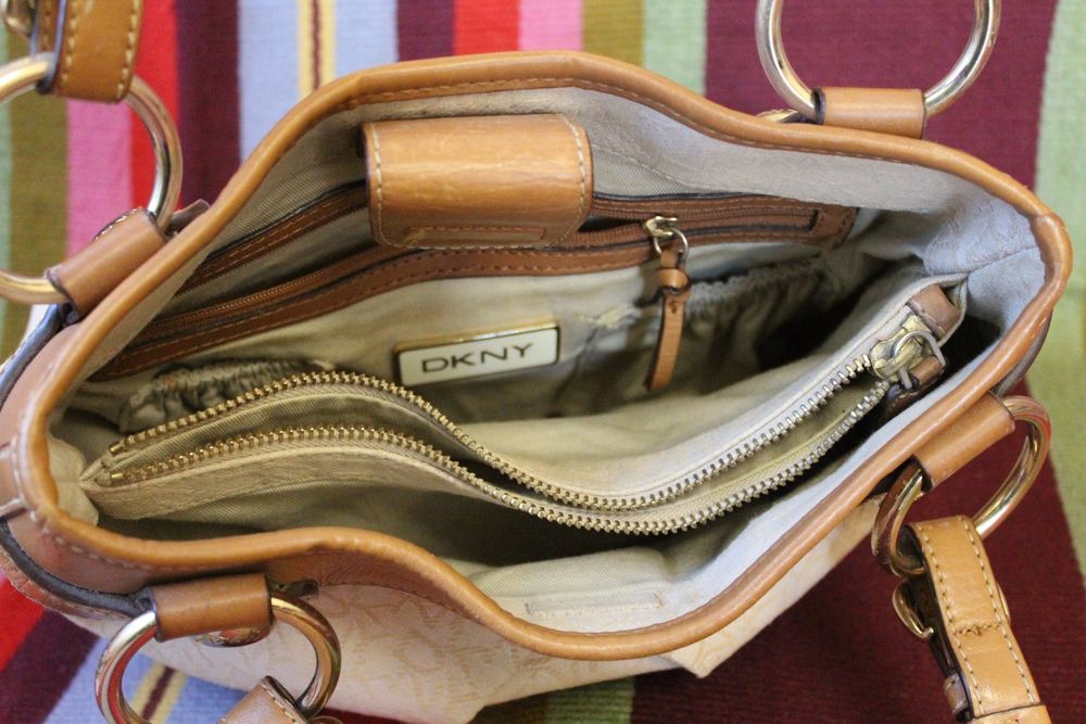 Вінтажна жаккардова сумка-тоут DKNY з принтом монограми бренду