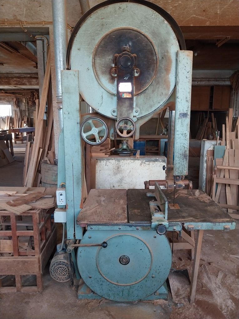 Serra de fita de 80. Marca Mida