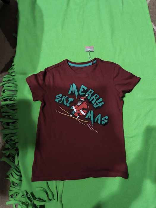 Nowy t-shirt świąteczny