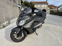 Scooter 125 SYM GTS 125i 2013