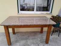 Mesa de Granito em Bom Estado