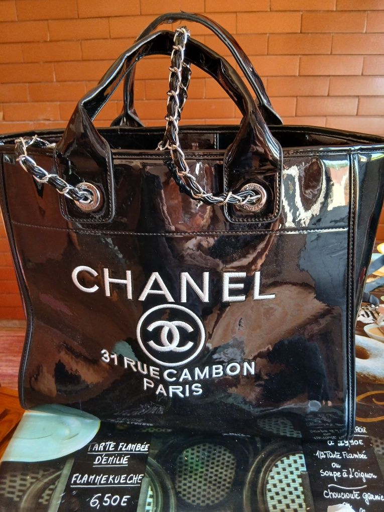 Oportunidade Única: Chanel Paris!!