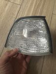Sprzedam kierunkowskazy przod bmw e 36