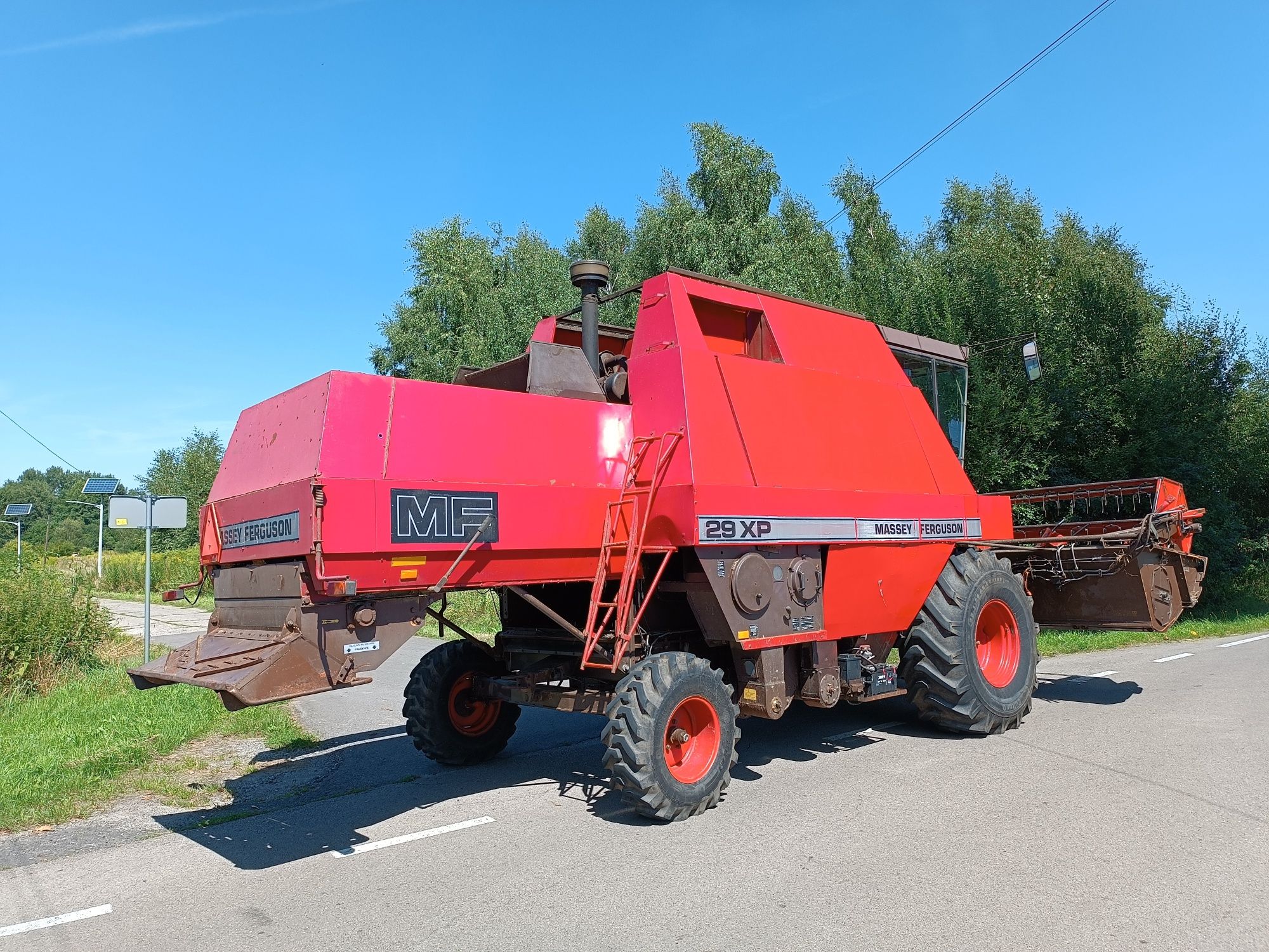 Kombajn Massey Ferguson 29 XP