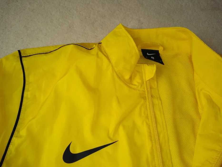 windstoper, wiatrowka, NIKE, kurtka przeciwdeszczowa