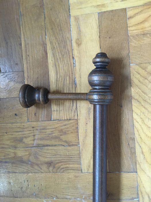 Karnisz drewniany pojedynczy 250cm ciemny orzech