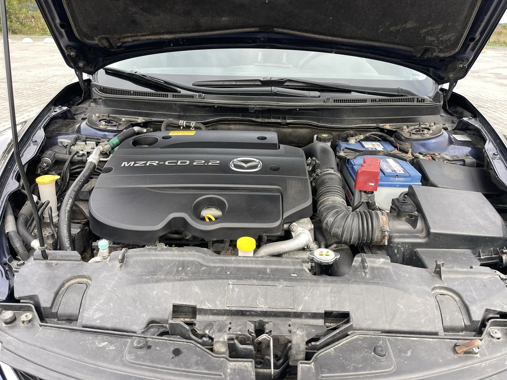 Mazda 6 2010 / Мазда