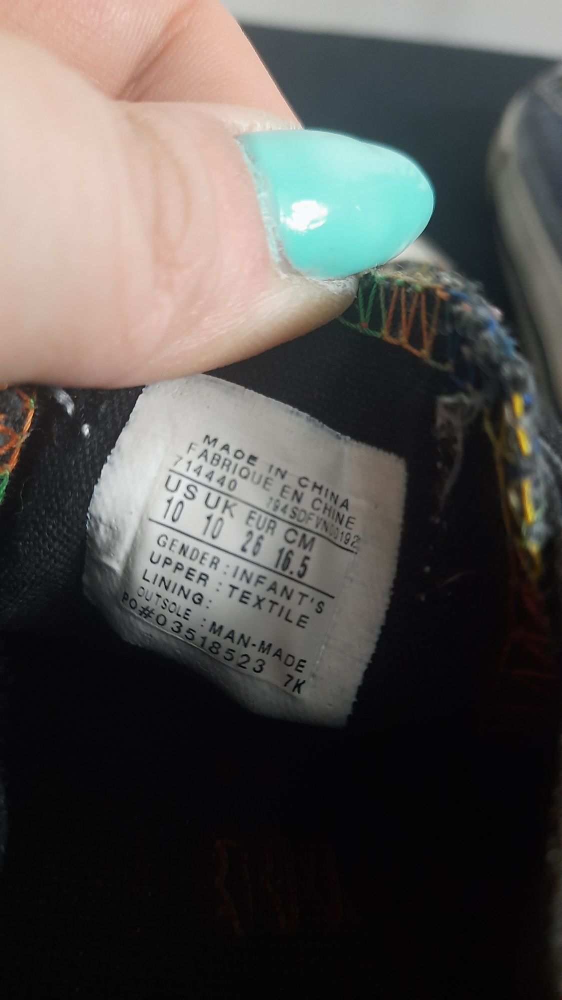 Dwie pary converse