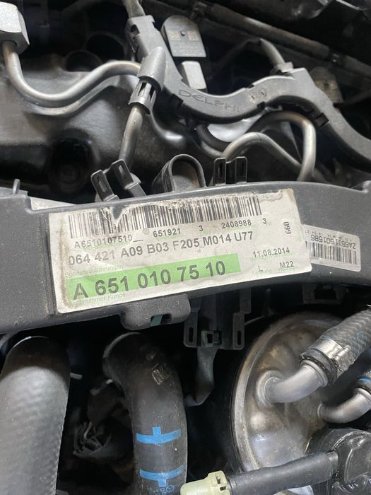 Motor Mercedes W205