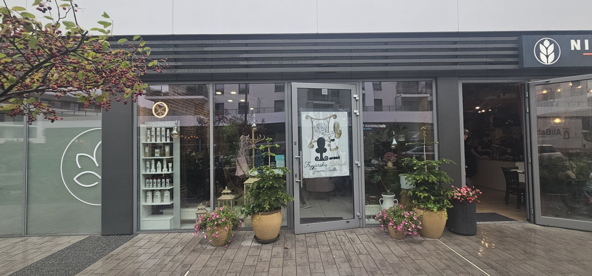 Odstąpie salon fryzjerski